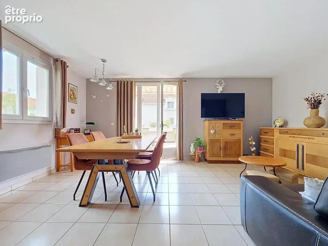 Appartement - Duplex - 3 Chambres - Terrasse - Cave - Garage en sus- 1 Place de parking attitrée - Au calme absolu - Proche tout - photo 10