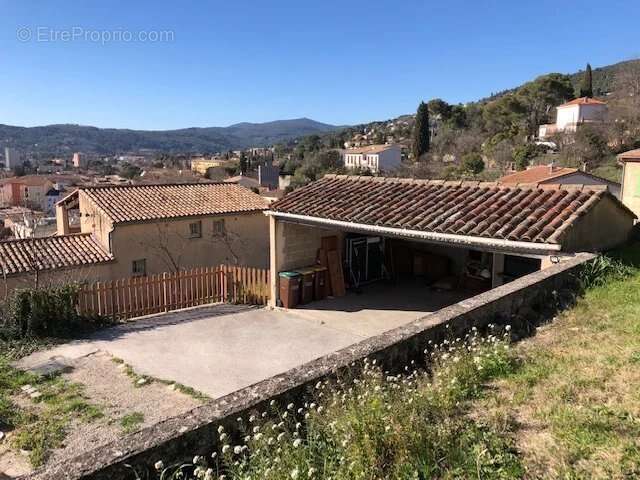 Proche centre maison bourgeoise vue exceptionnelle sur 2952m2 terrain constructible - photo 2