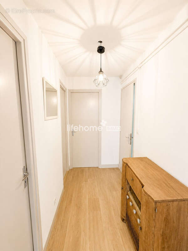 Appartement 70 m² à Sedan  - photo 8