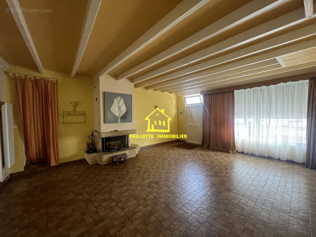 Appartement à SAINT-ROMAIN-DE-COLBOSC