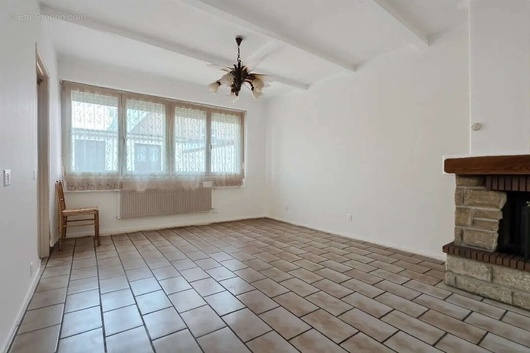 Maison à LOOS-EN-GOHELLE