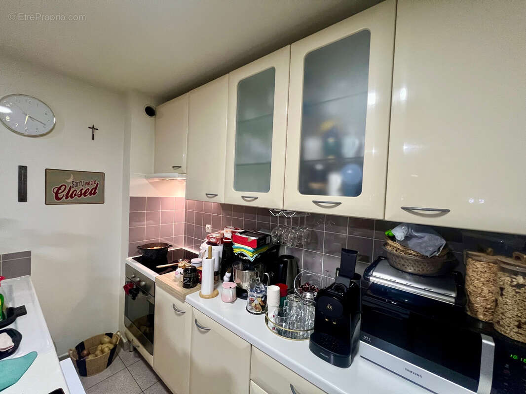 Appartement à PARAY-VIEILLE-POSTE