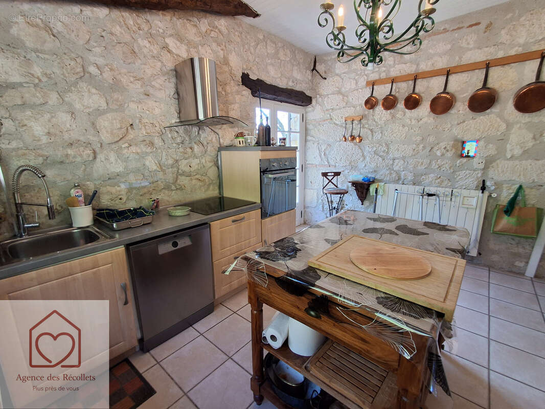 Maison à CASTELSAGRAT