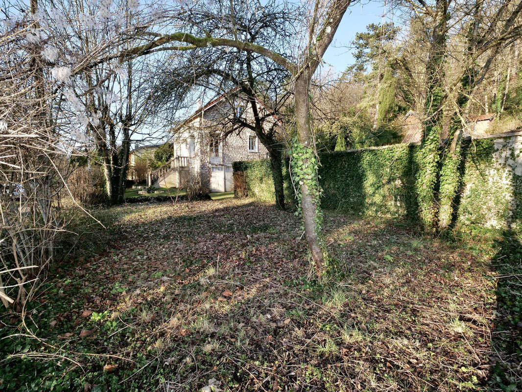 Maison à SOUPPES-SUR-LOING