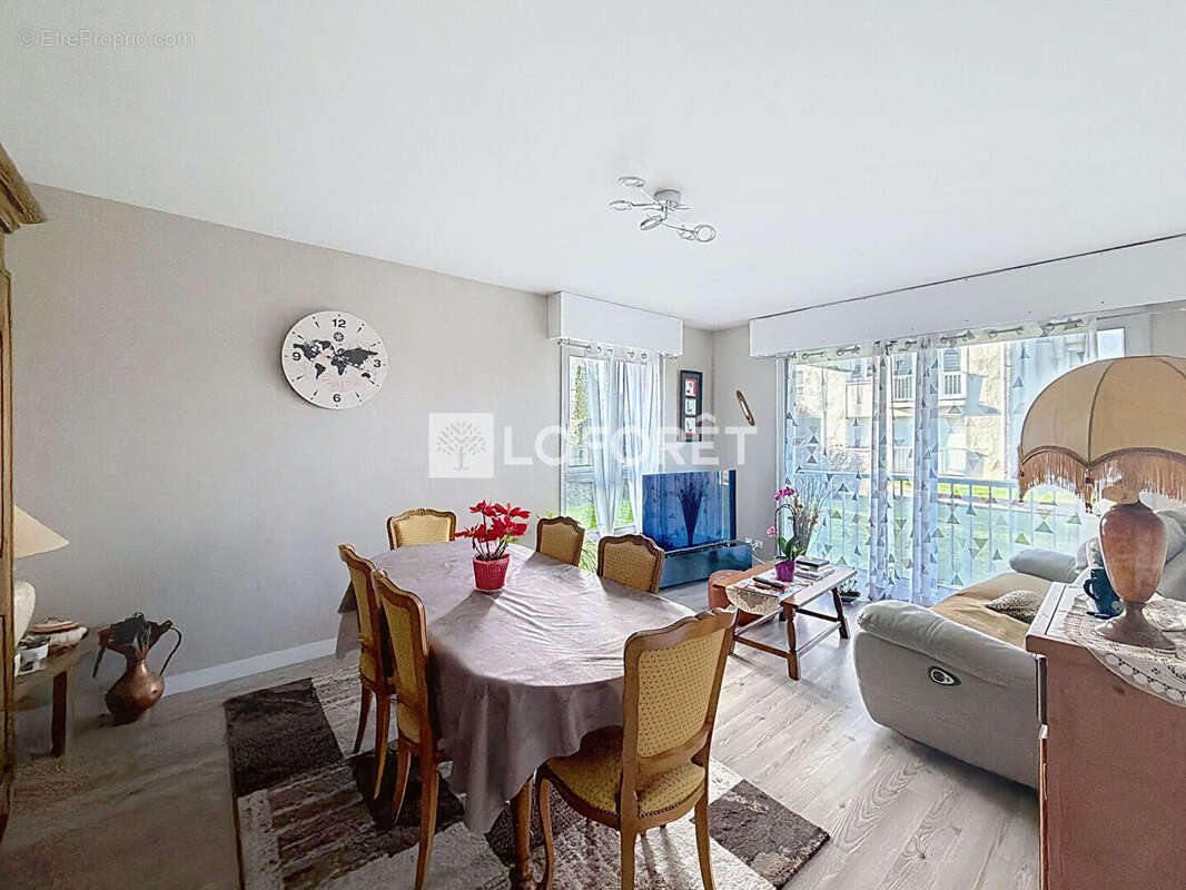 Appartement à FLERS