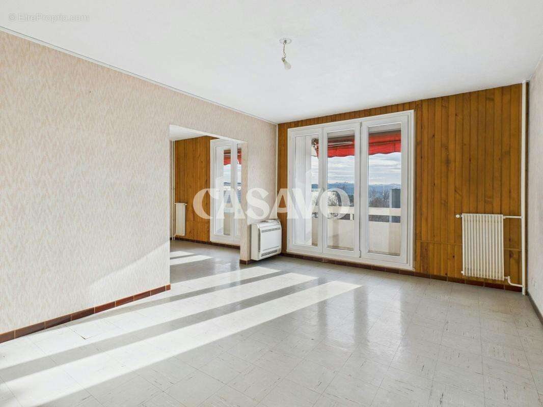 Vente Appartement 5 pièces de 86m² - 13090 Aix-en-Provence - photo 2