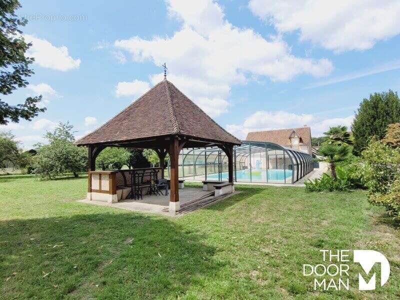 Maison à MONT-PRES-CHAMBORD