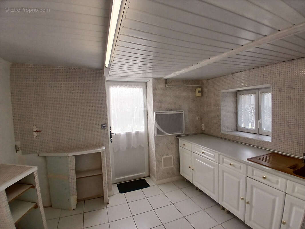 Maison à SAINT-VAIZE