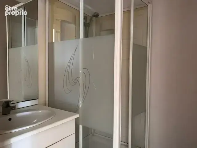 Appartement À Vendre - photo 5