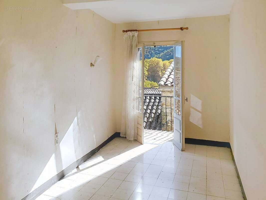 Maison à LE POUJOL-SUR-ORB