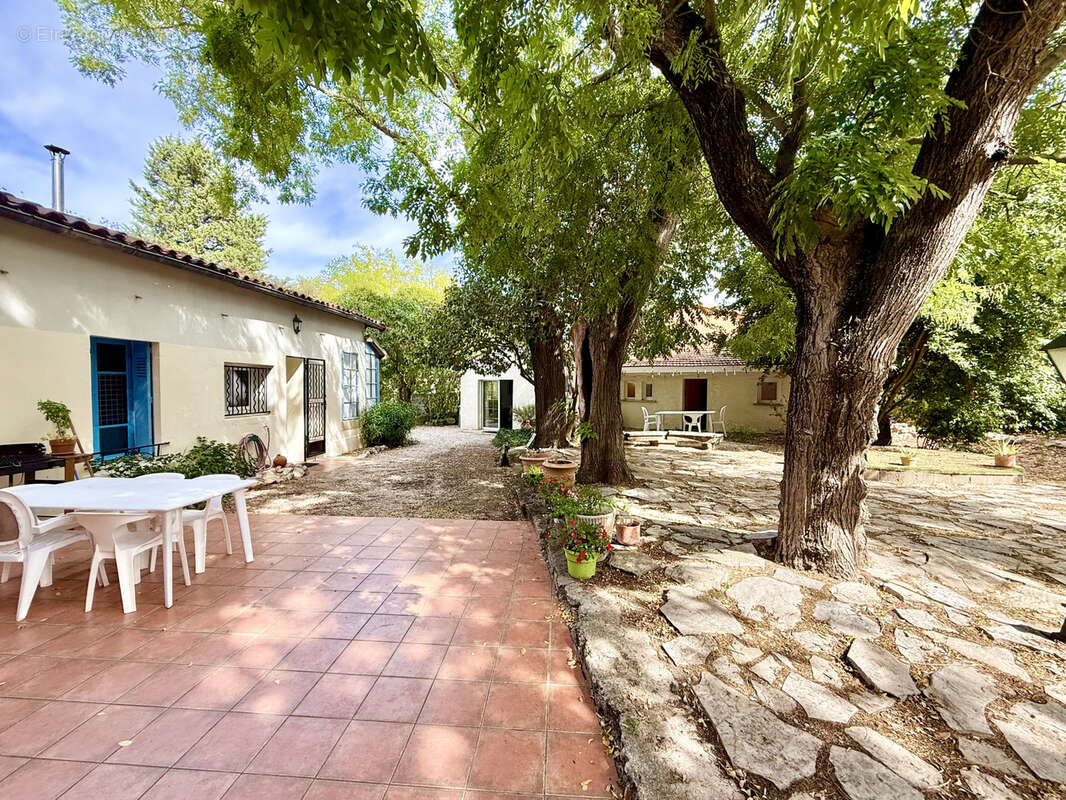 Maison à LES MATELLES