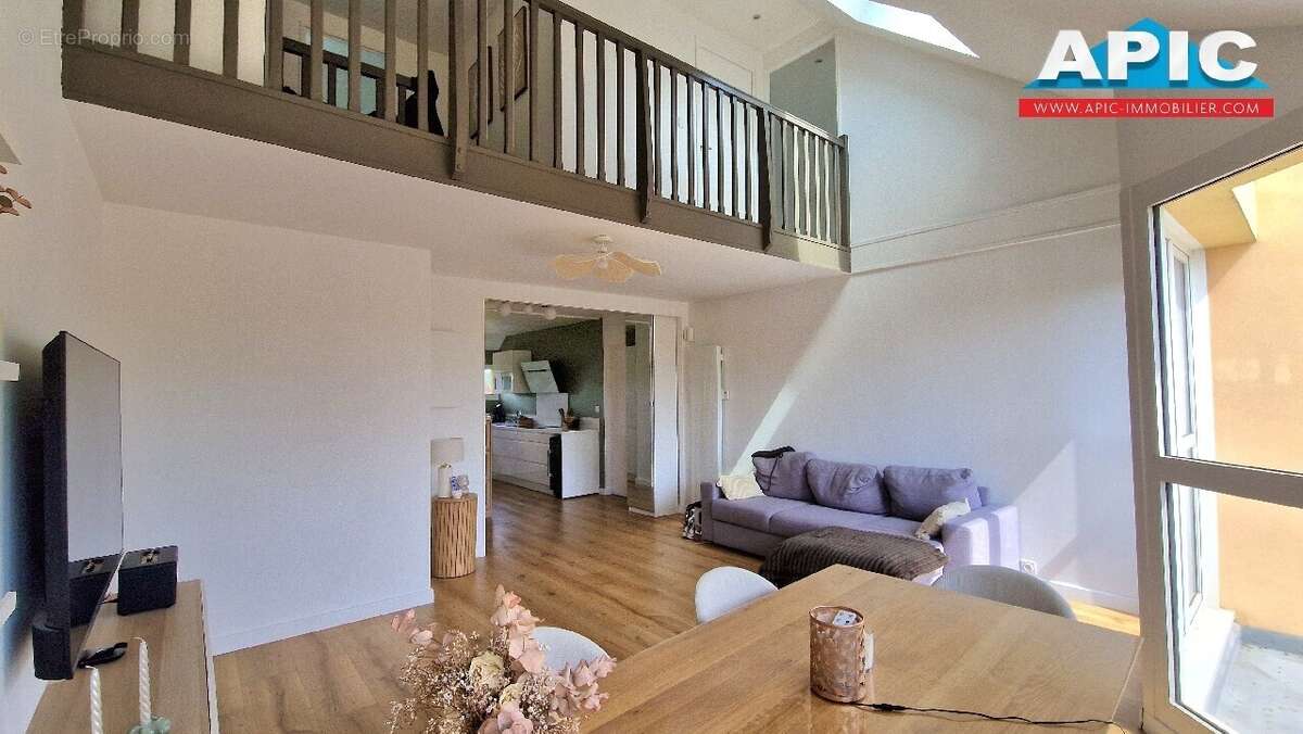 Appartement à GROSLAY