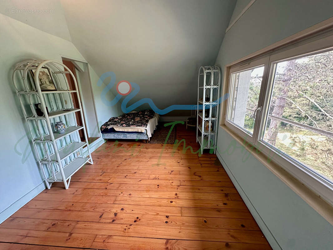 Maison à BENNECOURT