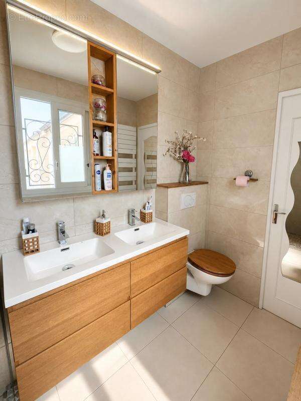 Maison de 7 pièces de 150 m² à Saint-Brice - photo 12