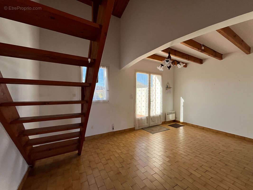 Maison à LA BREE-LES-BAINS