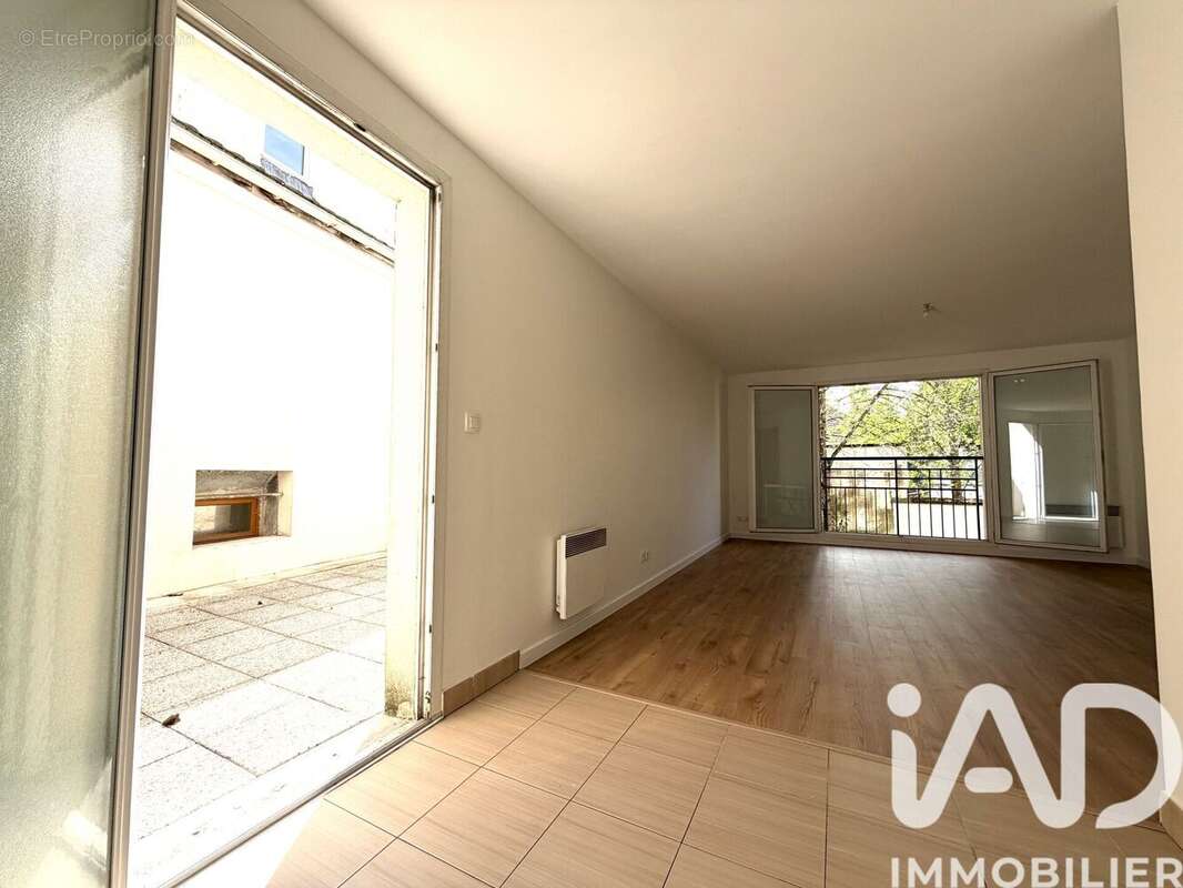 Photo 9 - Appartement à LA QUEUE-EN-BRIE