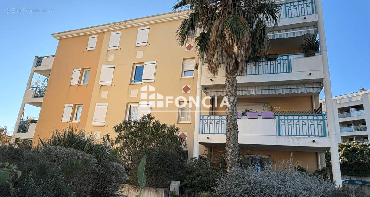Appartement à HYERES