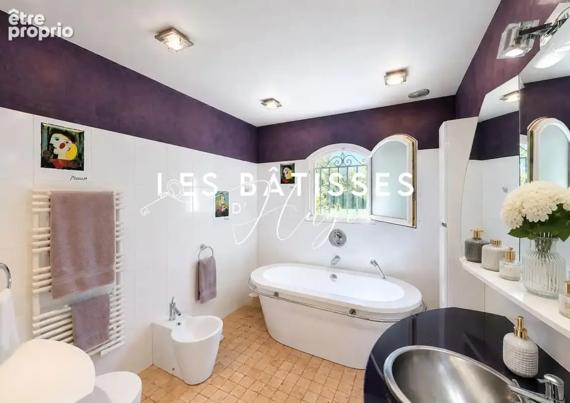 Maison 5 pièces 154 m² à vendre à Fontvieille (13990) - photo 8