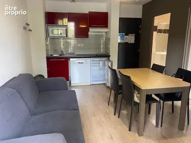 Appartement à ENTRAYGUES-SUR-TRUYERE