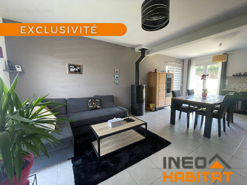 Maison à PLEUGUENEUC