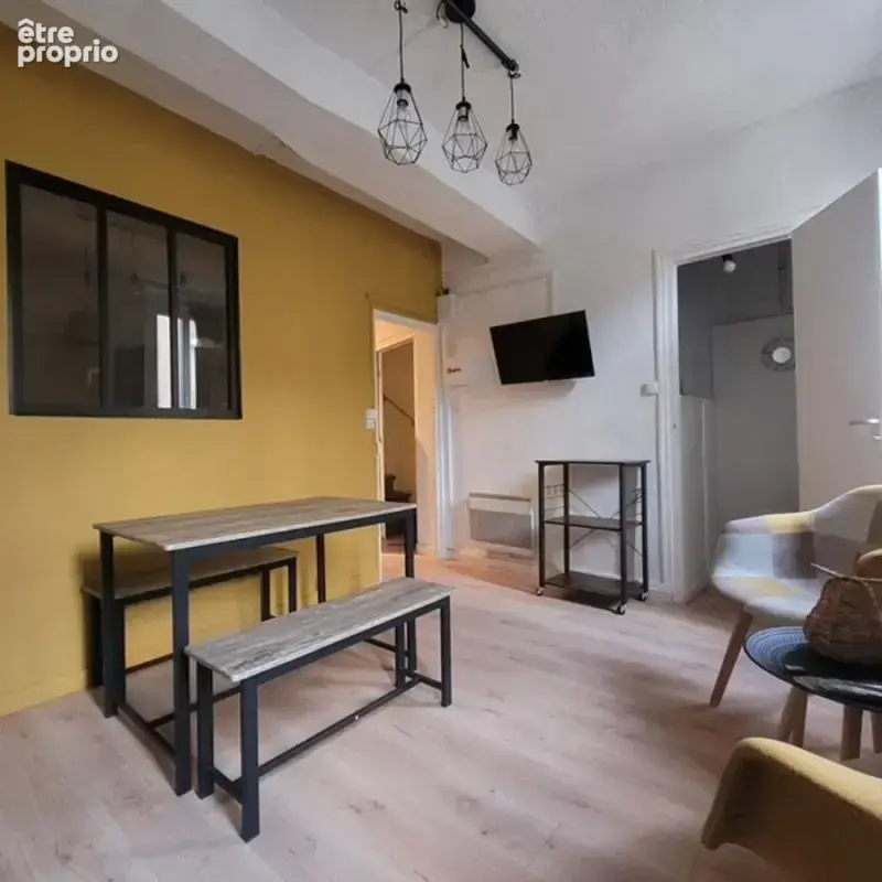 Immeuble de rapport comprenant 4 appartements et 1 local commercial en très bon état loué en étudiant et en AIR BNB - photo 7