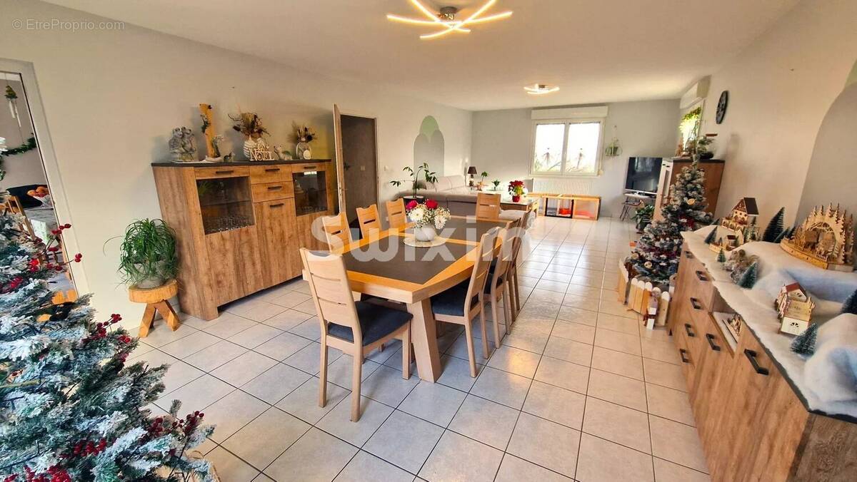 Maison à CHALEZEULE