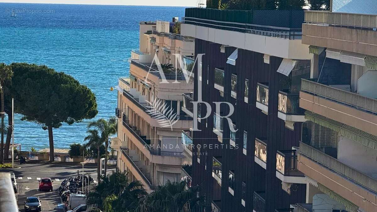 Appartement à CANNES