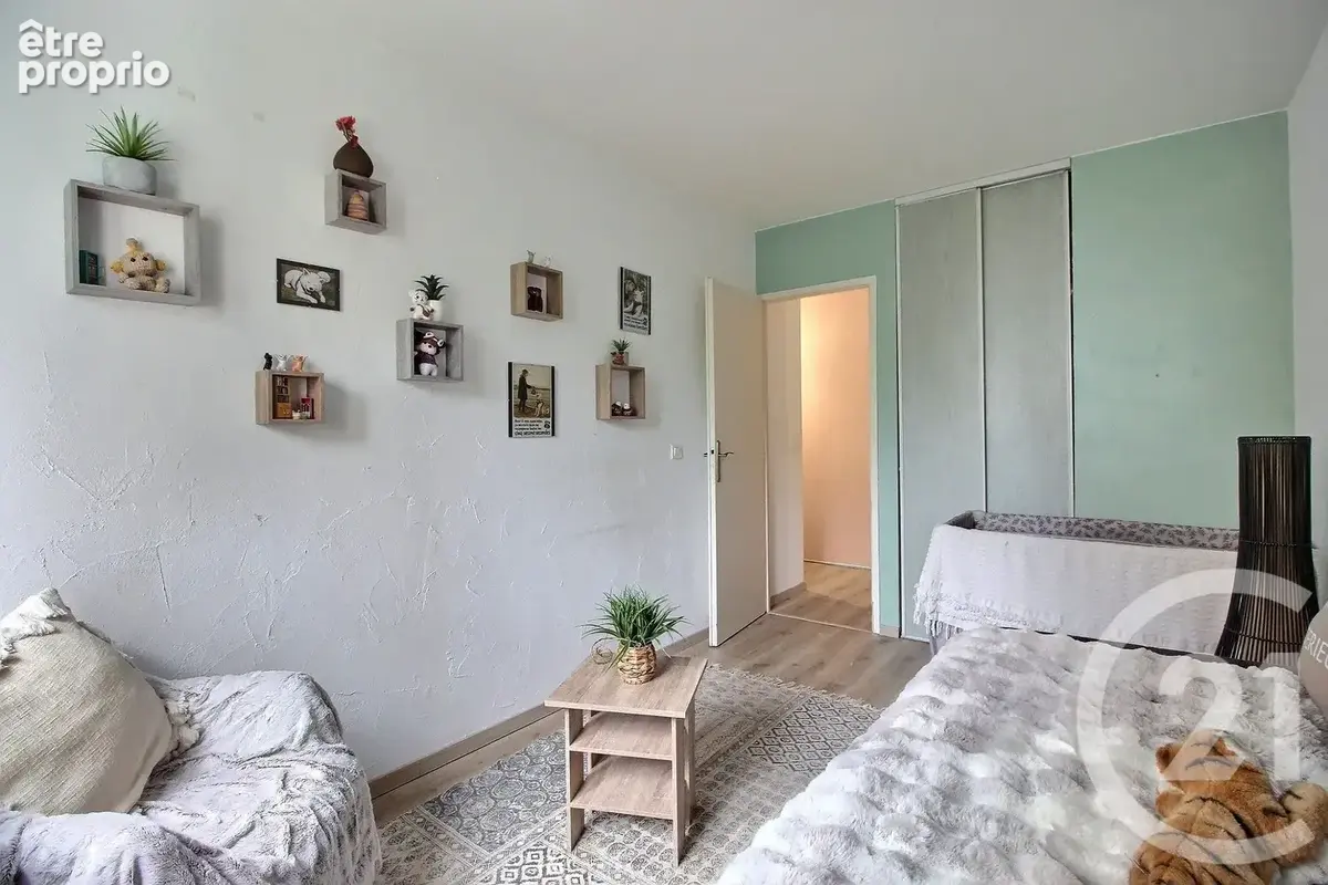 Appartement 5 pièces 100 m² à vendre à Thonon-Les-Bains (74200) - photo 4