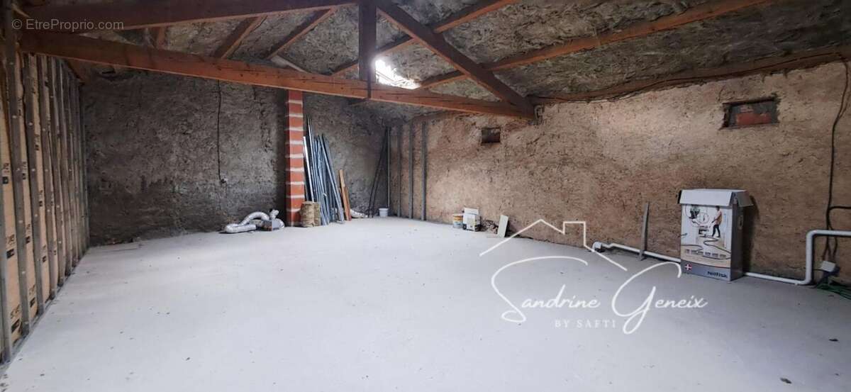 Photo 7 - Maison à SAINT-GENES-LA-TOURETTE