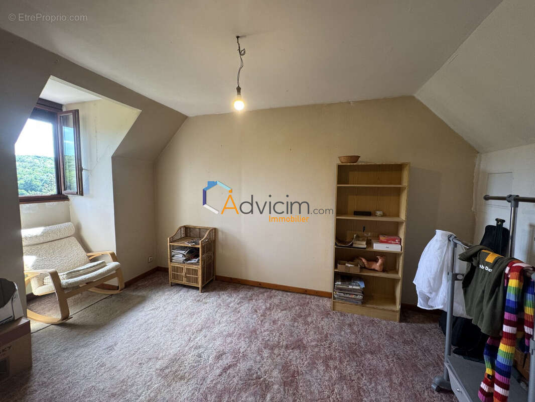 Maison à ESSOMES-SUR-MARNE