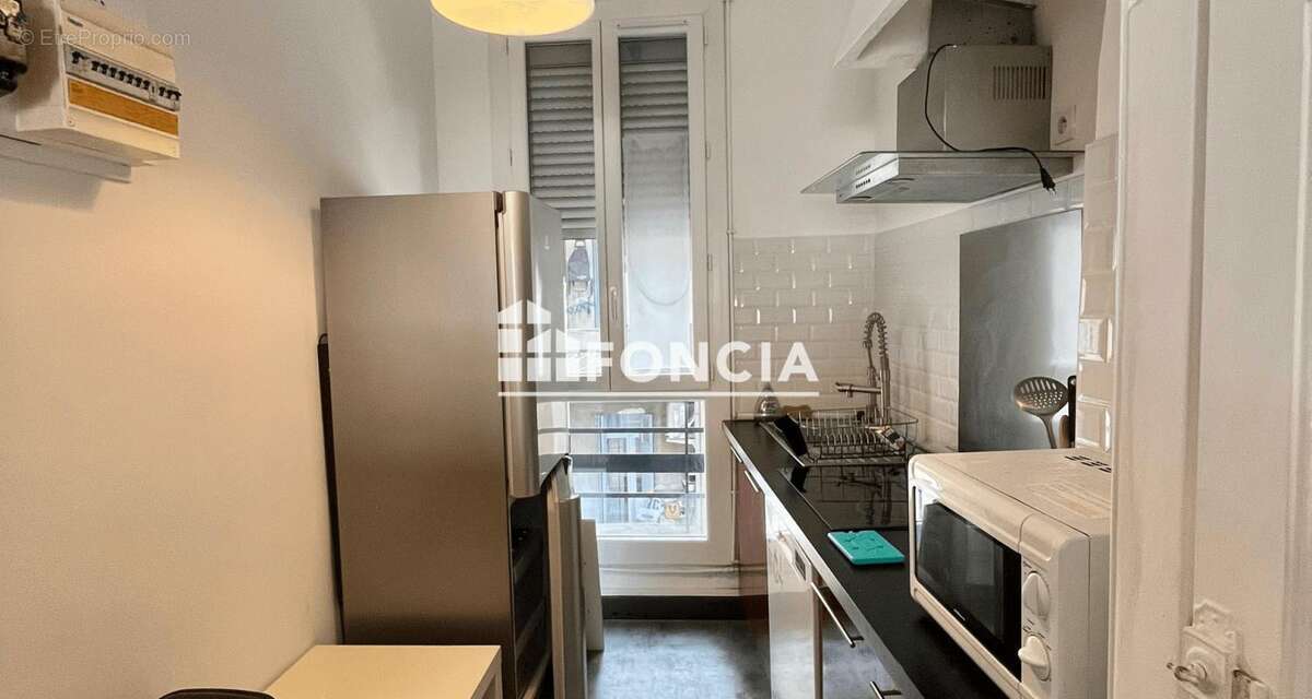 Appartement à MARSEILLE-5E