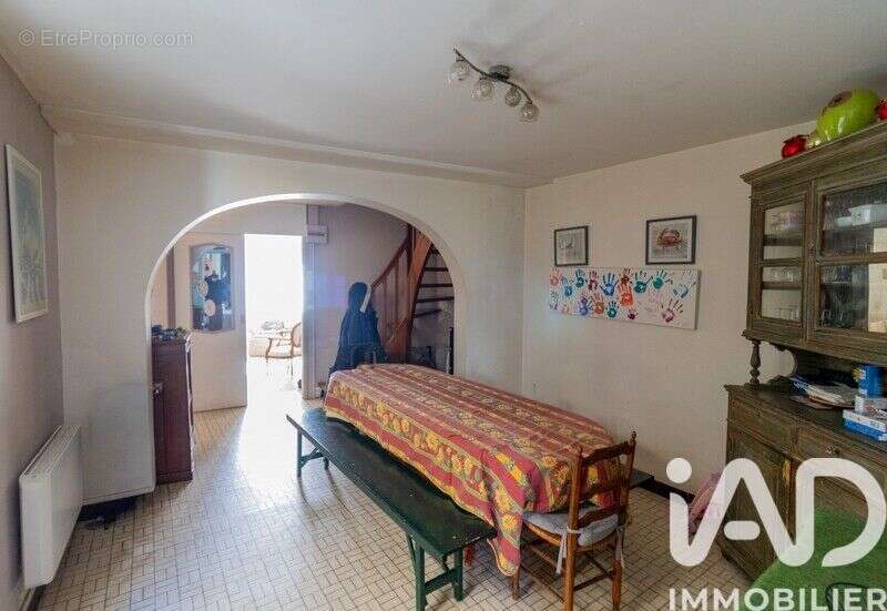 Photo 5 - Maison à MOUZEUIL-SAINT-MARTIN