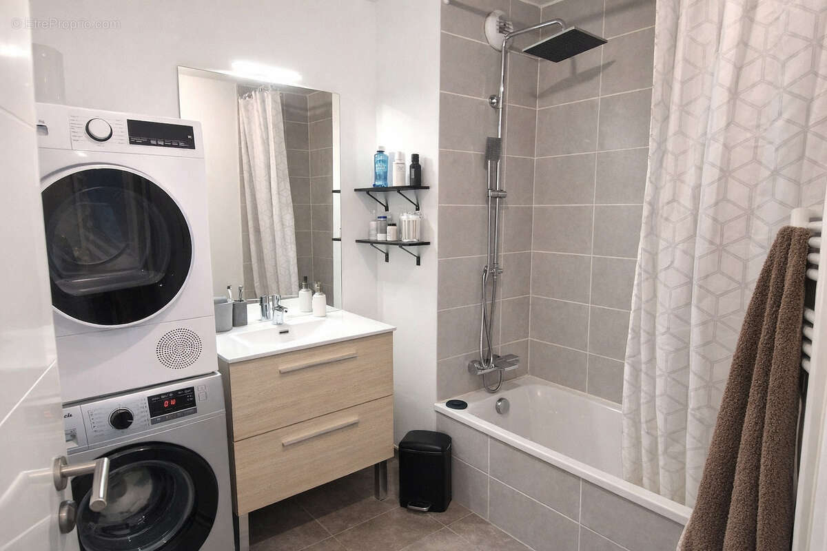 Appartement à SAINT-PIERRE-EN-FAUCIGNY