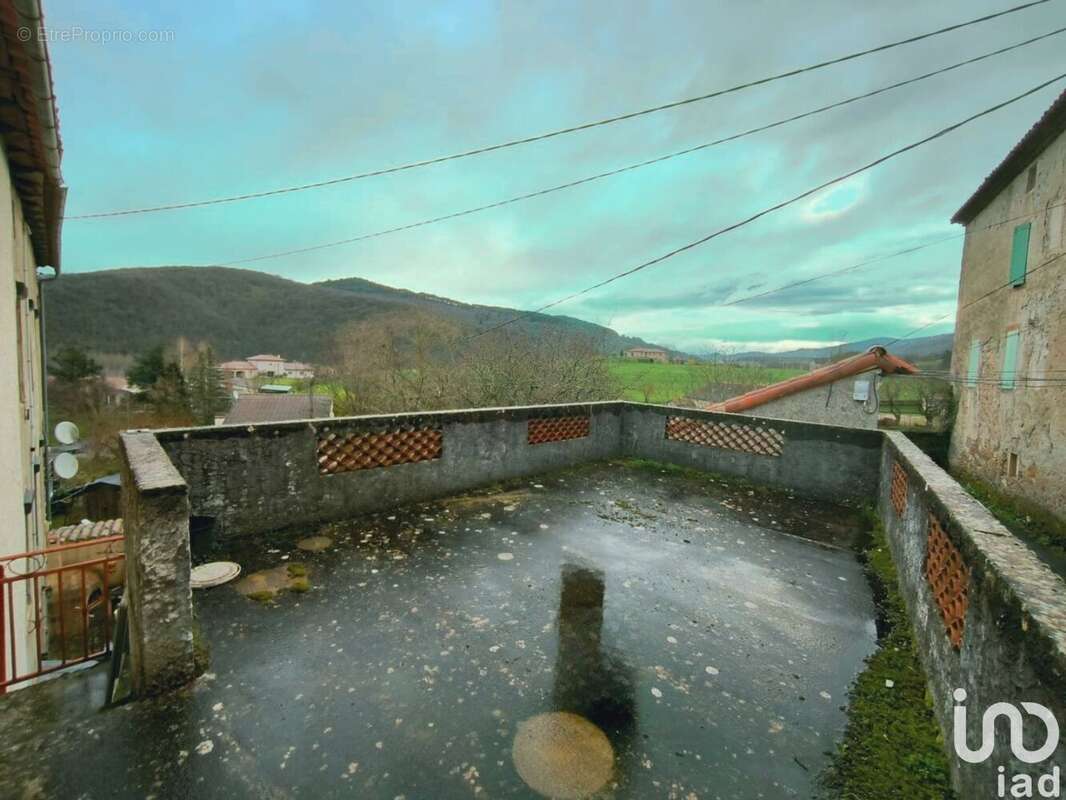 Maison 80 m² à Fayet  - photo 2