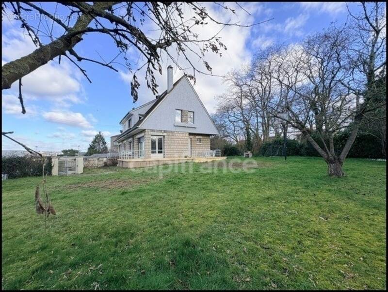 Maison à PETIT-COURONNE