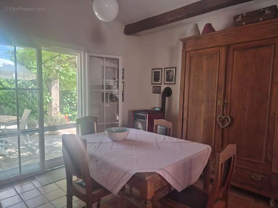 Maison à COTIGNAC