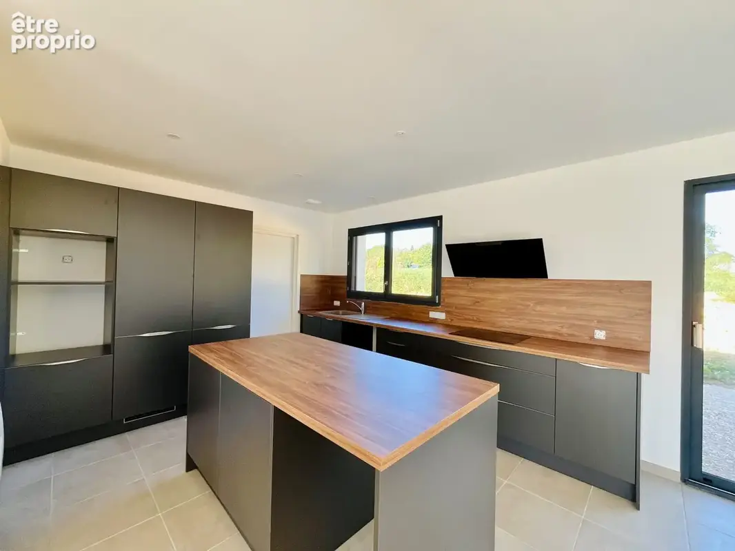 Maison 6 pièces 123 m² à vendre à Velesmes-Essarts (25410) - photo 3