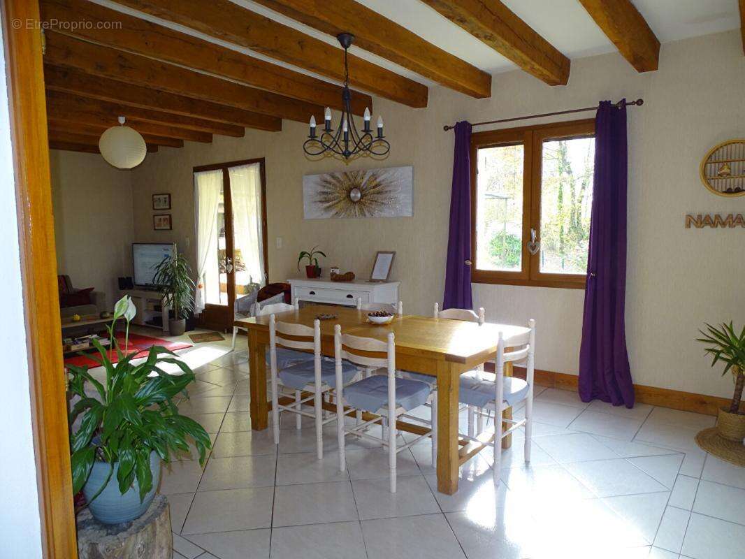 Maison à LES FARGES