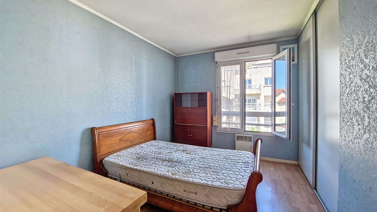 Appartement à LIMEIL-BREVANNES