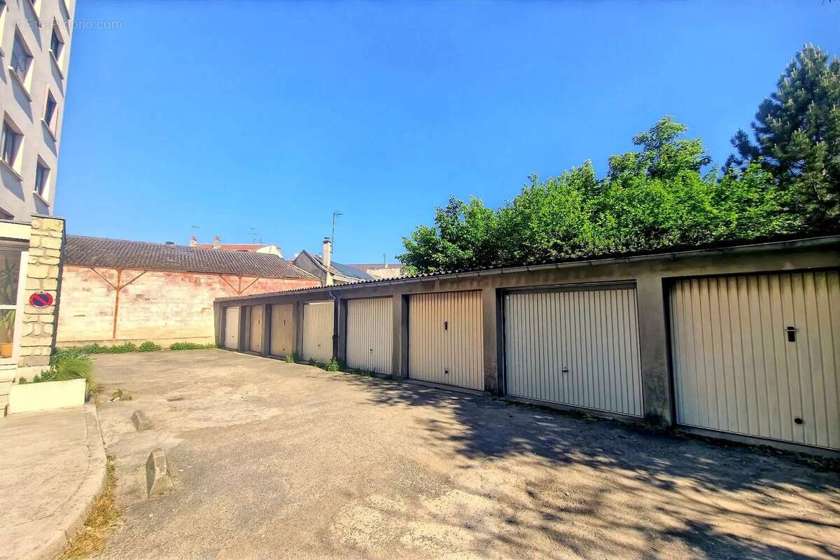 Appartement à NOISY-LE-SEC
