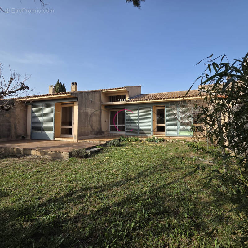 Maison à COUDOUX