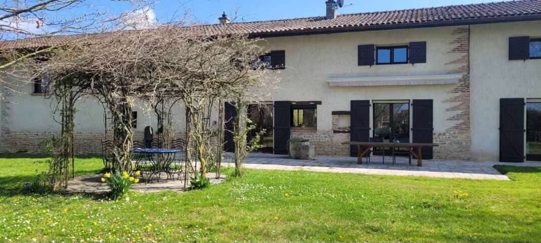 Maison à SAINT-ANDRE-SUR-VIEUX-JONC