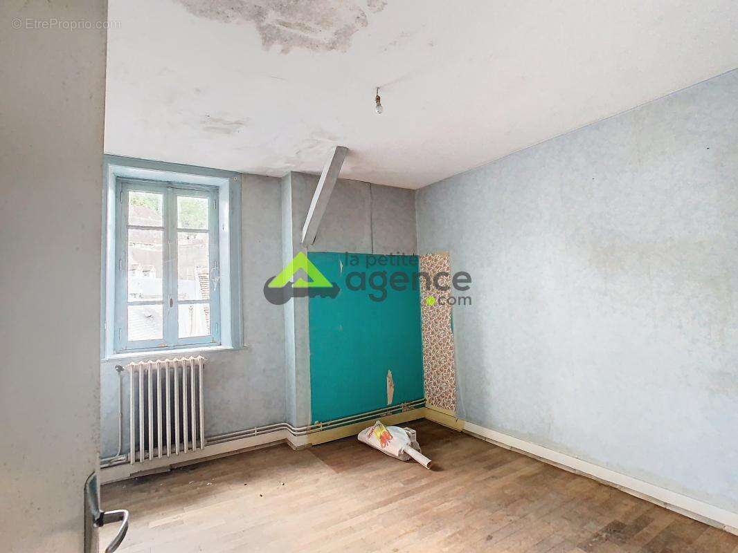 Appartement à AUBUSSON