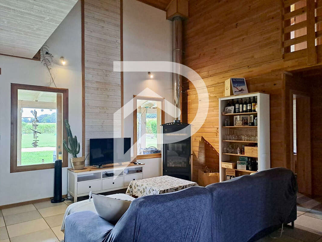 Maison à PEYREHORADE