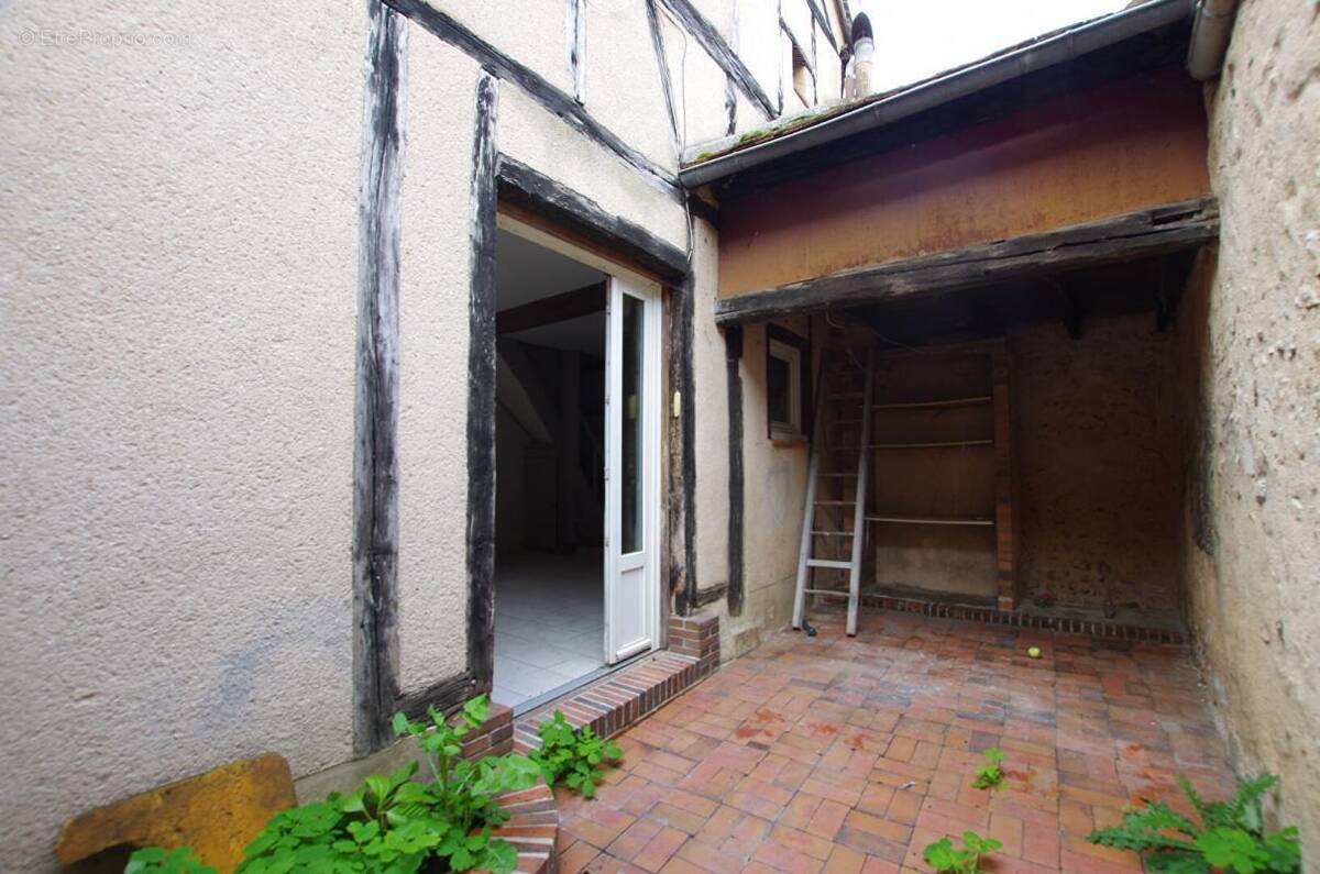 Maison à CHATILLON-COLIGNY