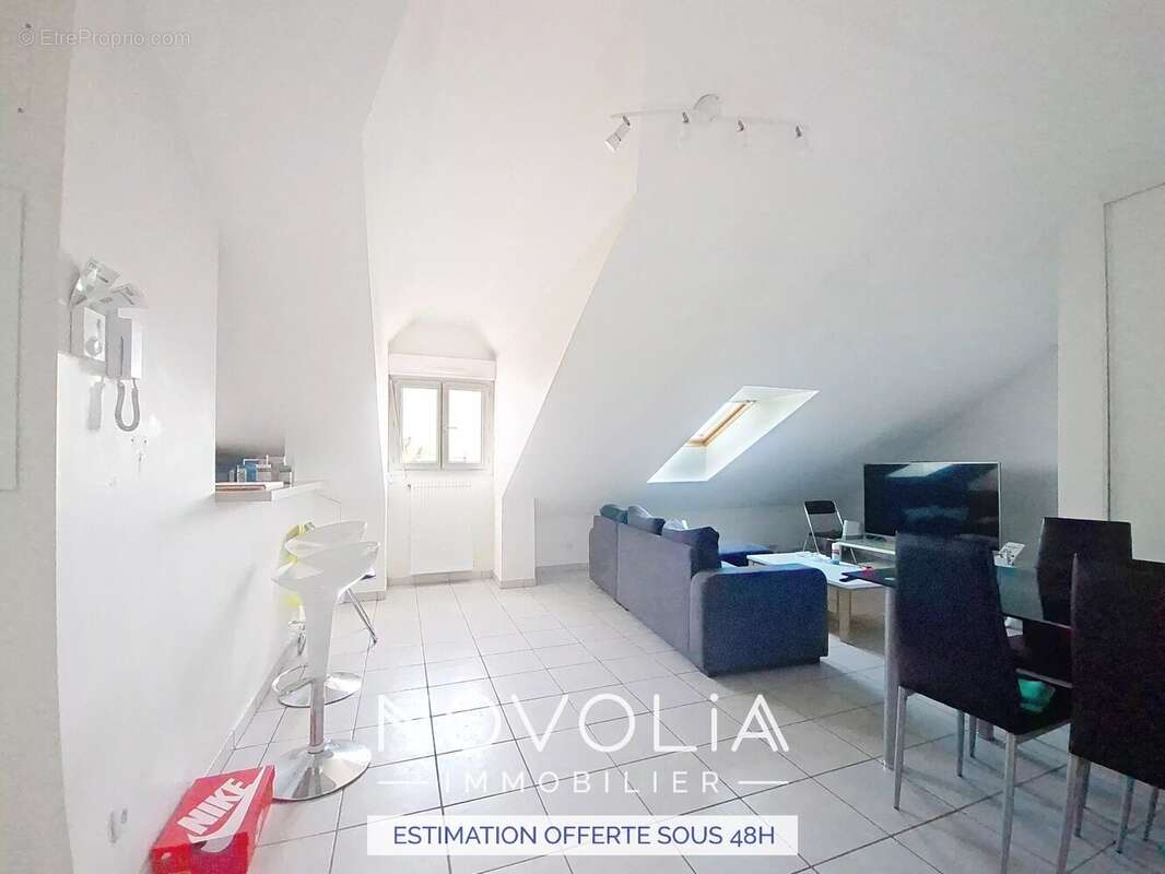 Appartement à VAULX-EN-VELIN