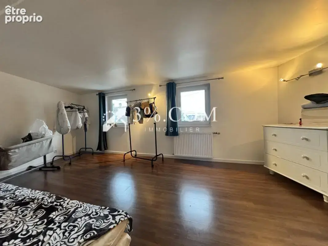 3%COM Grande maison rénovée avec dépendance au centre de SCH - photo 7