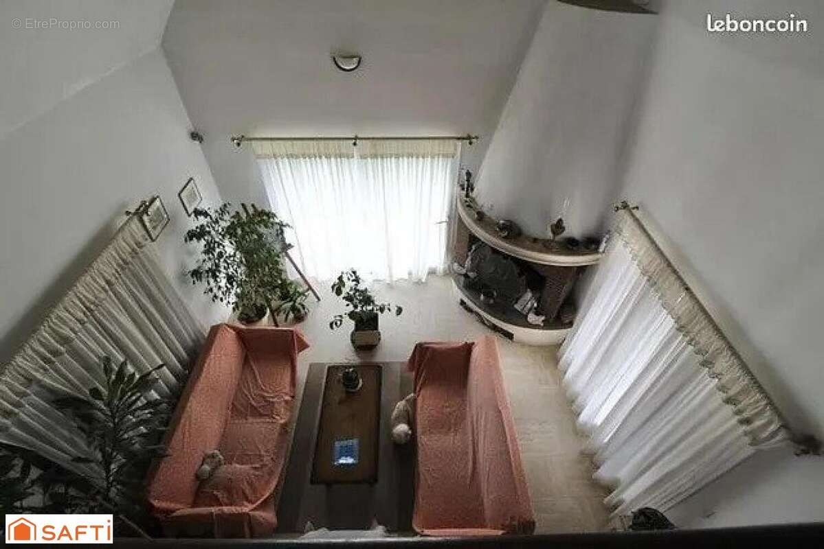 Photo 8 - Maison à VILLENEUVE-SUR-YONNE