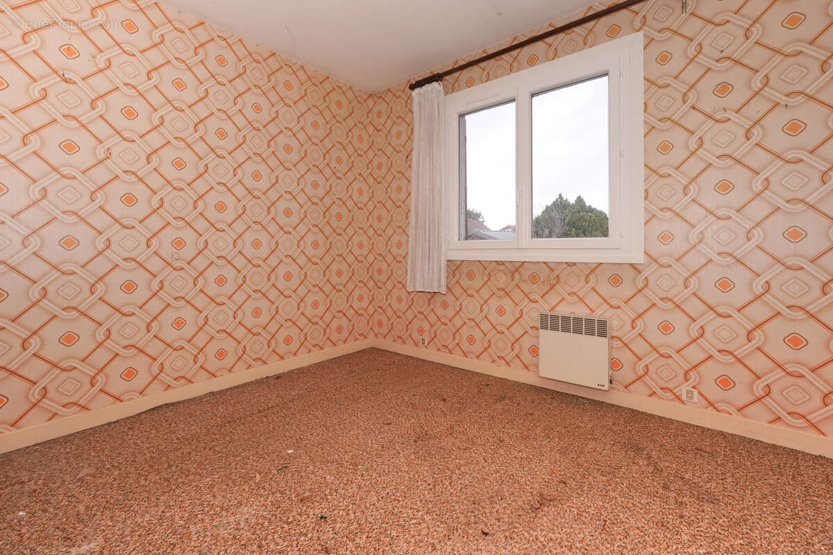 Maison à PONT-DU-CHATEAU