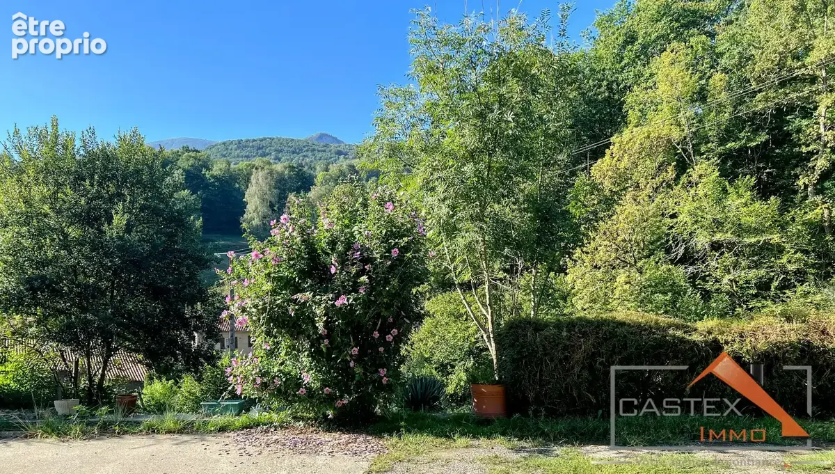 Beau potentiel pour un projet familial, ou gîte ! - photo 3